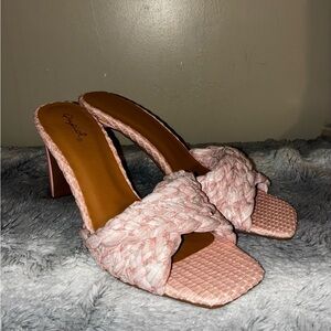 2/$35 Qupid NEW 7.5 Pink Raffia Braided Heels Pumps Sandals Mean Girls Preppy